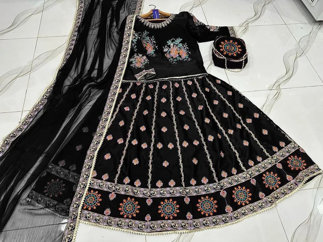 Embroidered Lehenga Choli Set - 4 Pcs Women's Stitched Ensemble